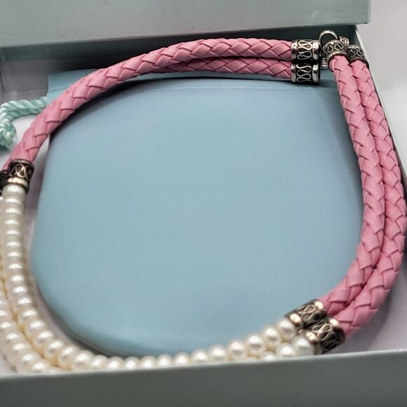 New in Box Ross- Simmons Pink Leather Pearl Necklace 16in - Picture 1 of 3